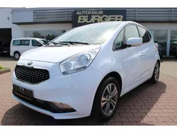 Weiß Gebraucht 2015 Kia Venga DREAM-TEAM Edition Kleinwagen | 9.470 € (Etwas zu teuer)
