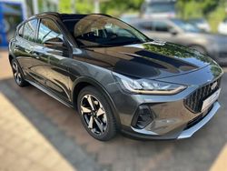 Grau Gebraucht 2023 Ford Focus Active X Limousine | 23.490 € (Fairer Preis)