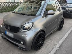 Grau Gebraucht 2017 Smart ForTwo Cabrio Brabus Cabrio | 26.500 € (Teuer)