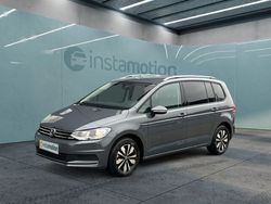 Grau Gebraucht 2024 VW Touran Move Van / Kleinbus | 33.745 € (Guter Preis)