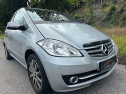 Grau Gebraucht 2011 Mercedes A200 Elegance Limousine | 3.399 € (Superpreis)