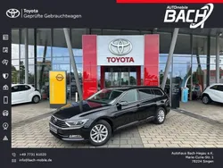Schwarz Gebraucht 2018 VW Passat Comfortline Kombi | 16.890 € (Fairer Preis)
