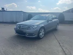 Grau Gebraucht 2013 Mercedes C180 Avantgarde Kombi | 13.390 € (Fairer Preis)
