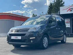 Grau Gebraucht 2016 Citroën Berlingo PureTech Van / Kleinbus | 5.899 € (Superpreis)