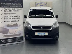 Weiß Gebraucht 2017 Peugeot Partner Premium Van / Kleinbus | 9.999 € (Fairer Preis)