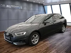 Grau Gebraucht 2023 Audi A4 Ambiente Kombi | 28.870 € (Fairer Preis)