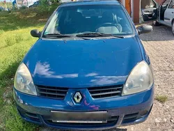 Blau Gebraucht 2007 Renault Clio II Campus Kleinwagen | 500 €