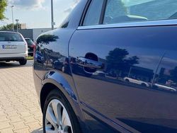 Blau Gebraucht 2007 Opel Vectra Limousine | 2.000 € (Fairer Preis)