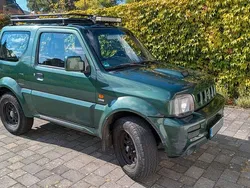 Grün Gebraucht 2010 Suzuki Jimny SUV | 9.999 € (Etwas zu teuer)