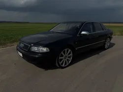 Schwarz Gebraucht 1997 Audi A8 Sport Limousine | 5.500 € (Superpreis)