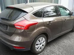 Braun Gebraucht 2016 Ford Focus Titanium Limousine | 13.900 € (Fairer Preis)