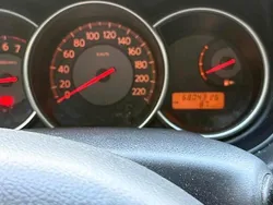 Rot Gebraucht 2009 Nissan Tiida Limousine | 6.300 € (Etwas zu teuer)