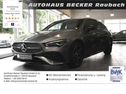 Mountaingraumetallic Gebraucht 2024 Mercedes CLA200 AMG Kombi | 31.490 € (Guter Preis)