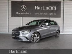 Mountaingrau Gebraucht 2024 Mercedes B250 Advanced Van / Kleinbus | 36.750 € (Guter Preis)