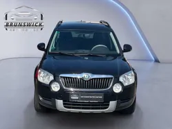 Schwarzmagic perleffekt Gebraucht 2013 Skoda Yeti Plus Edition SUV | 6.650 € (Guter Preis)