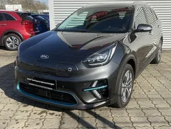 Grau Gebraucht 2021 Kia e-Niro Spirit SUV | 24.990 € (Guter Preis)