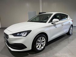 Weiß Gebraucht 2025 Seat Leon Style Limousine | 24.990 € (Superpreis)