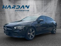 Schwarz Gebraucht 2019 Mercedes CLA200 Shooting Brake Kombi | 18.990 € (Guter Preis)