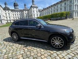 Grau Gebraucht 2020 Mercedes EQC400 AMG SUV | 34.500 € (Fairer Preis)