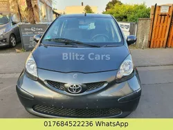 Grau Gebraucht 2006 Toyota Aygo Cool Kleinwagen | 5.500 €
