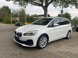 Alpinweiss iii Gebraucht 2019 BMW 218 Gran Tourer Advantage Van / Kleinbus | 9.990 €