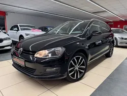 Schwarz Gebraucht 2015 VW Golf VII Cup Kombi | 8.999 € (Guter Preis)
