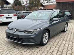 Grau Gebraucht 2022 VW Golf VIII Life Kombi | 20.500 € (Guter Preis)