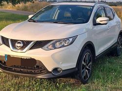 Weiß Gebraucht 2017 Nissan Qashqai Tekna SUV | 15.250 € (Etwas zu teuer)