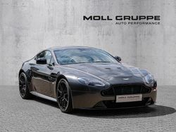 Meteorite silver (silber) Gebraucht 2014 Aston Martin V12 Vantage Coupé | 94.900 €
