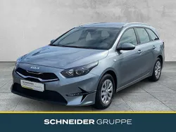 Grau Gebraucht 2022 Kia Ceed Kombi | 15.790 € (Superpreis)