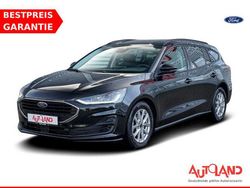 Schwarz Gebraucht 2022 Ford Focus Cool & Connect Limousine | 19.950 € (Etwas zu teuer)
