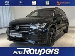 Schwarz Gebraucht 2024 VW Tiguan R-line SUV | 52.750 €