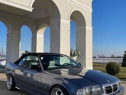 Grau Gebraucht 1998 BMW 320 Cabriolet Sport Line Cabrio | 8.700 € (Etwas zu teuer)