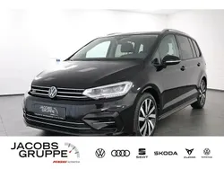 Schwarz Gebraucht 2024 VW Touran R-line Van / Kleinbus | 38.769 € (Etwas zu teuer)
