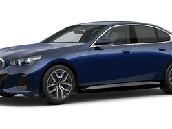 Blau Gebraucht 2024 BMW 550e Comfort Edition Limousine | 74.749 € (Superpreis)