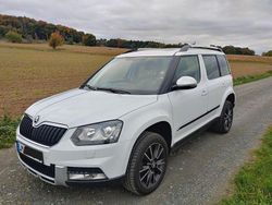 Weiß Gebraucht 2015 Skoda Yeti Adventure SUV | 10.500 € (Fairer Preis)