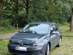 Grau Gebraucht 2020 VW Golf Life Limousine | 16.990 € (Superpreis)