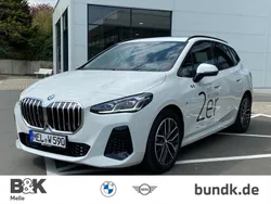 Weiss Gebraucht 2022 BMW 220 Active Tourer Van / Kleinbus | 43.400 €