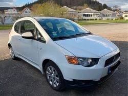 Weiß Gebraucht 2012 Mitsubishi Colt Limousine | 2.800 € (Fairer Preis)