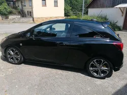Schwarz Gebraucht 2018 Opel Corsa Kleinwagen | 10.000 € (Etwas zu teuer)
