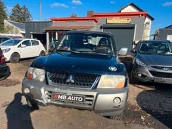 Blau Gebraucht 2004 Mitsubishi Pajero SUV | 3.350 € (Superpreis)