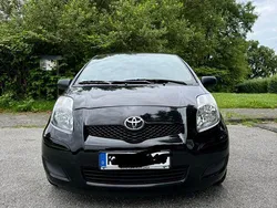 Schwarz Gebraucht 2009 Toyota Yaris Kleinwagen | 4.950 € (Etwas zu teuer)