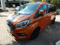 Orange Gebraucht 2019 Ford Tourneo Sport Van / Kleinbus | 30.990 € (Fairer Preis)