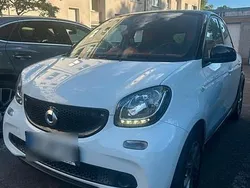 Weiß Gebraucht 2015 Smart ForFour Passion Kleinwagen | 5.650 € (Fairer Preis)