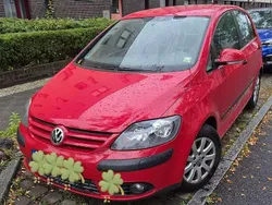 Rot Gebraucht 2006 VW Golf Plus Cross Van / Kleinbus | 2.000 € (Superpreis)