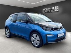 Blau (protonic blue m. frozen g) Gebraucht 2018 BMW i3 Comfort Edition Kleinwagen | 15.880 € (Fairer Preis)