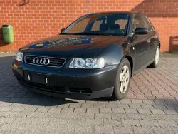 Schwarz Gebraucht 2000 Audi A3 S-Line Limousine | 1.990 € (Etwas zu teuer)