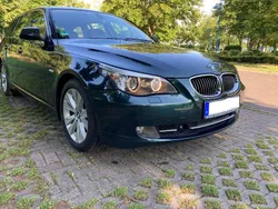 Grün Gebraucht 2010 BMW 530 Exclusive Kombi | 7.500 € (Fairer Preis)