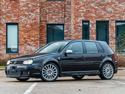 Schwarz Gebraucht 2004 VW Golf IV R Limousine | 12.500 €