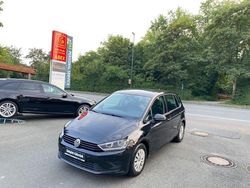 Schwarz Gebraucht 2014 VW Golf Sportsvan Trendline Van / Kleinbus | 8.990 € (Fairer Preis)
